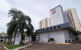 ibis Sao Carlos